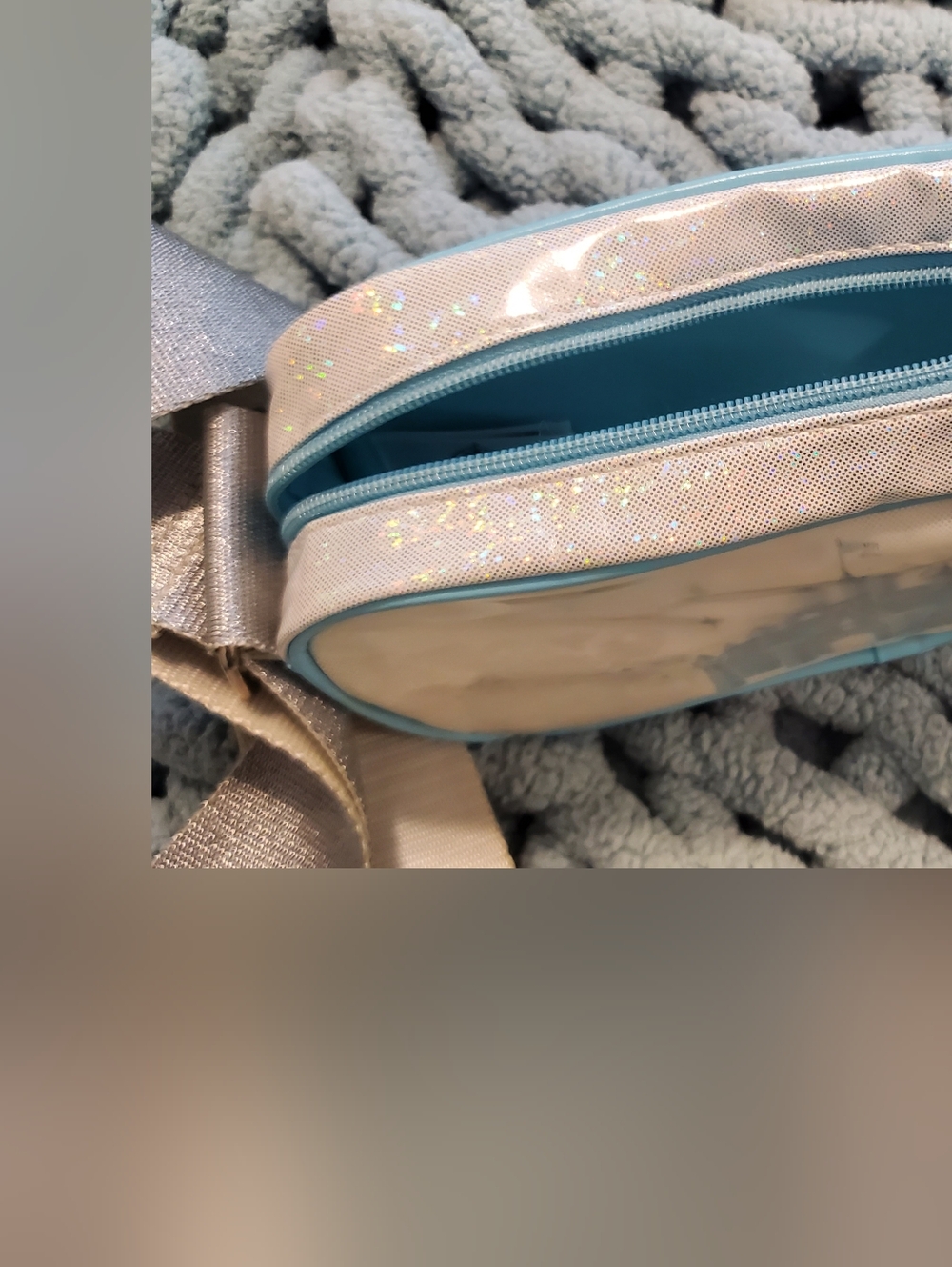 Sparkle Castle Crossbody Bag in Light Blue and White - Picture 6 of 7